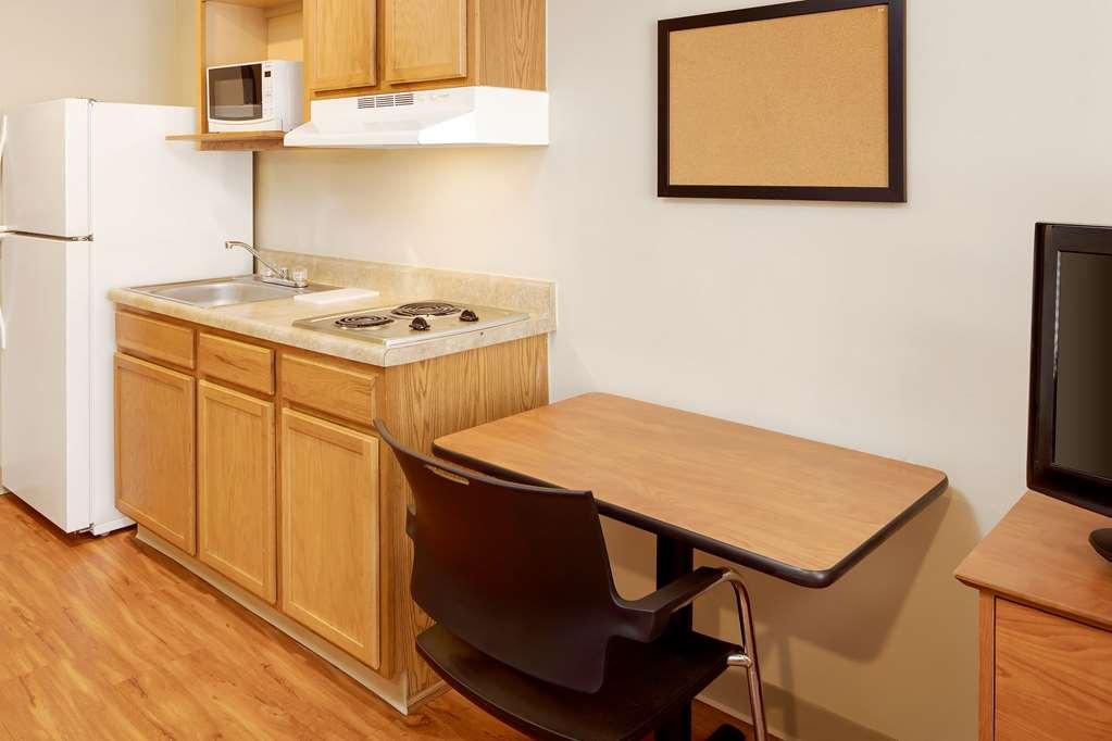 Extended Stay America Select Suites - Kansas City - South - I-49 Номер фото