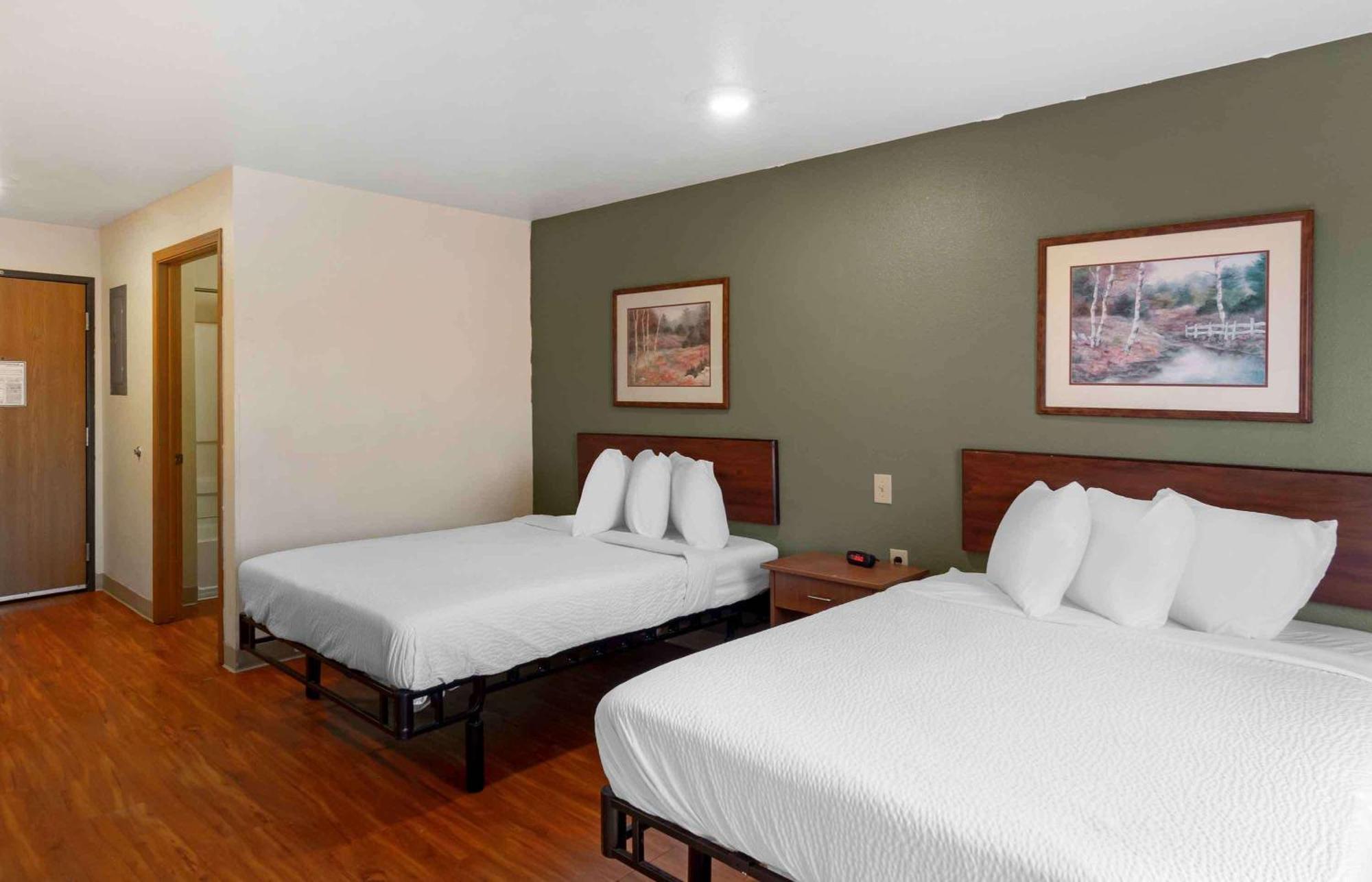 Extended Stay America Select Suites - Kansas City - South - I-49 Экстерьер фото